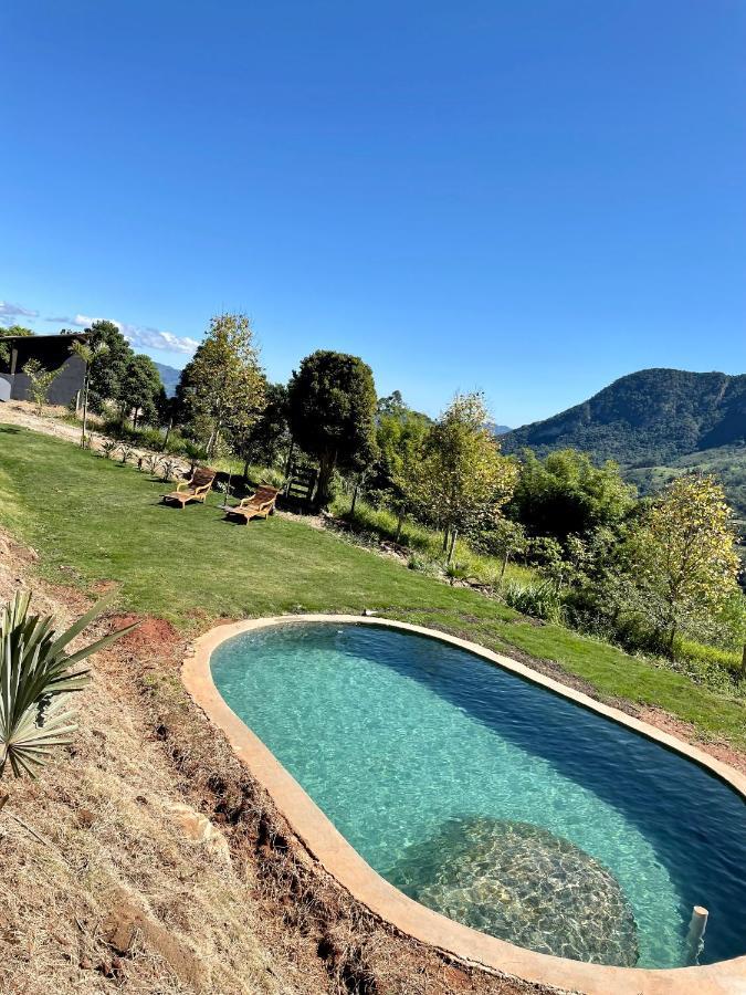 Rancho Do Paioleiro - Suites São Bento do Sapucaí Dış mekan fotoğraf